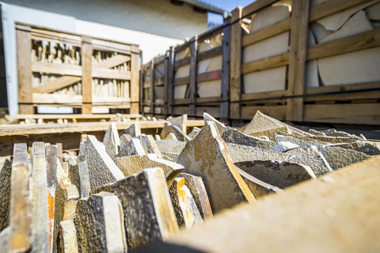 Kalksteinplatten Rohware aestivate