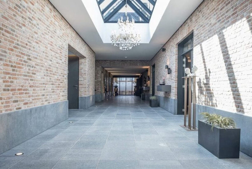 blaustein-natursteinwolf-4-geschurt-1-1024x644-1-e1666251081690 | aestivate Eingangsbereich Belgisch Blaustein aestivate