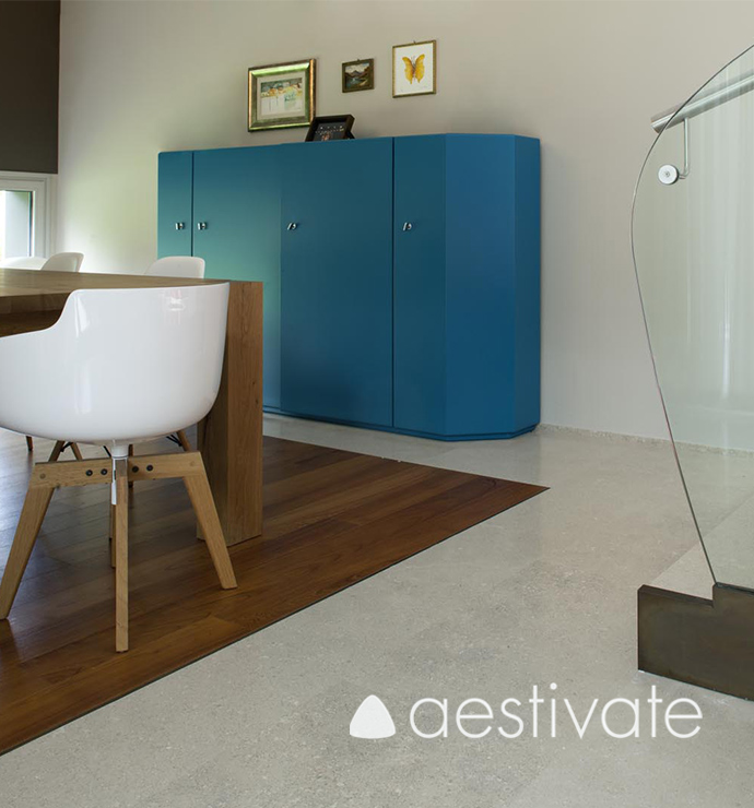 FL14315XXX_Kalksteinfliesen-Beige-Oliva-Grolla-Beige-geschliffen-8-1.jpg | aestivate Boden aus Beige Oliva Kalksteinfliesen aestivate