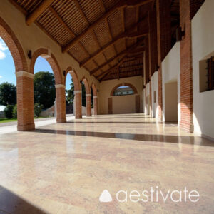 Red Oliva Kalksteinfliese poliert aestivate