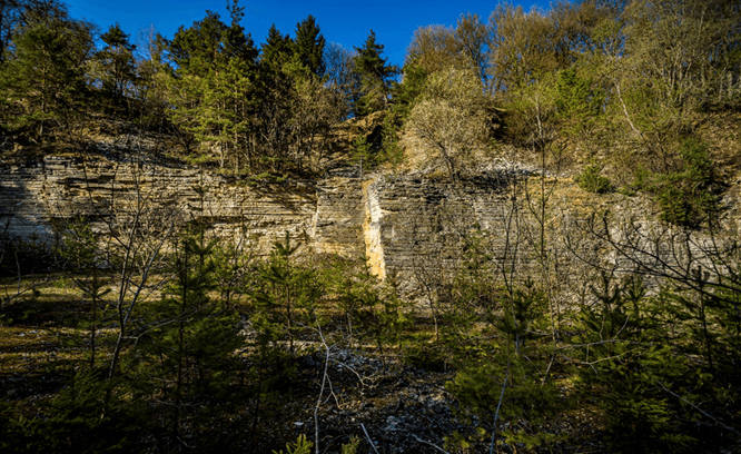 Rekultivierter Steinbruch aestivate