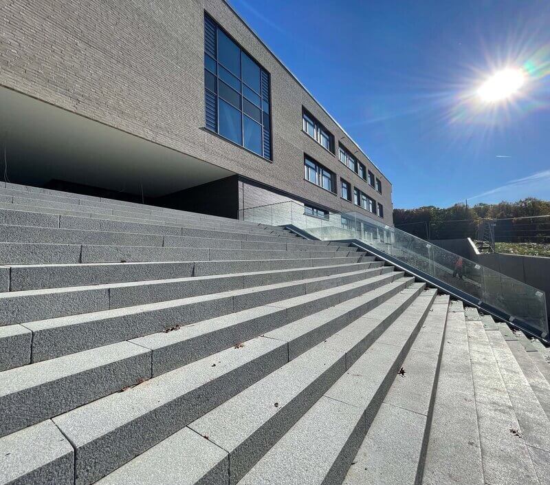 Granit Blockstufenanlage - aestivate | aestivate Blockstufen aus Granit aestivate