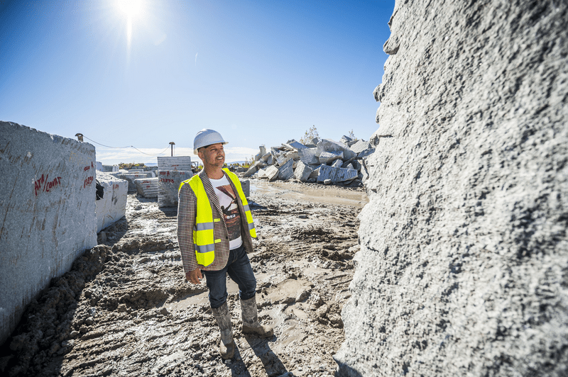 Granit Steinbruch Qualitätskontrolle aestivate