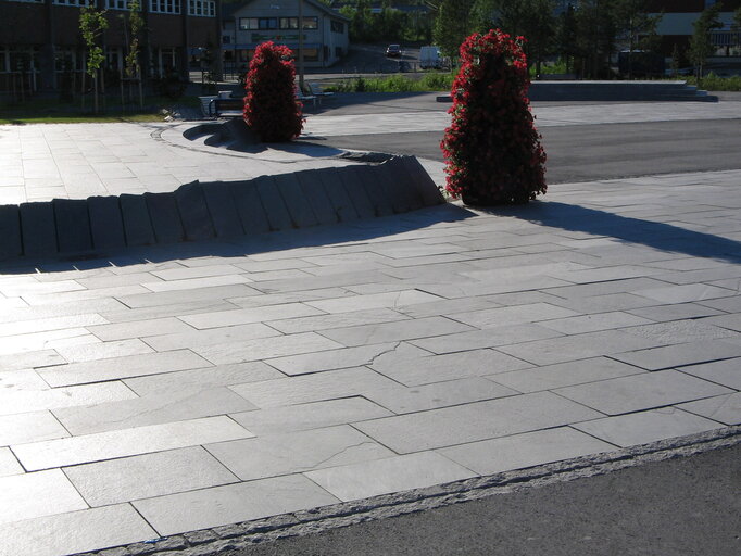 Terrassenplatten aus Alta Quarzit aestivate